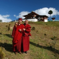 215153_439209966145182_275433033_n_439209966145182